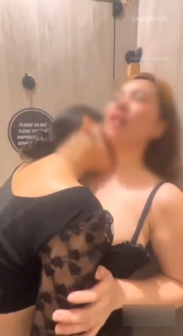 Threesome Na Puro Baddies Sa Bar