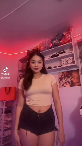 Baddie Si Maam