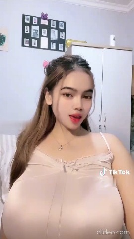 Boobsie Pretty Baddie 6