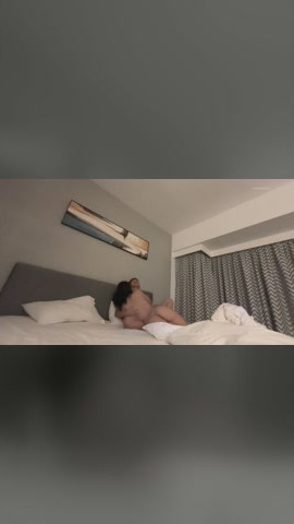 Iba Talaga Ang Maganda Sa Kama